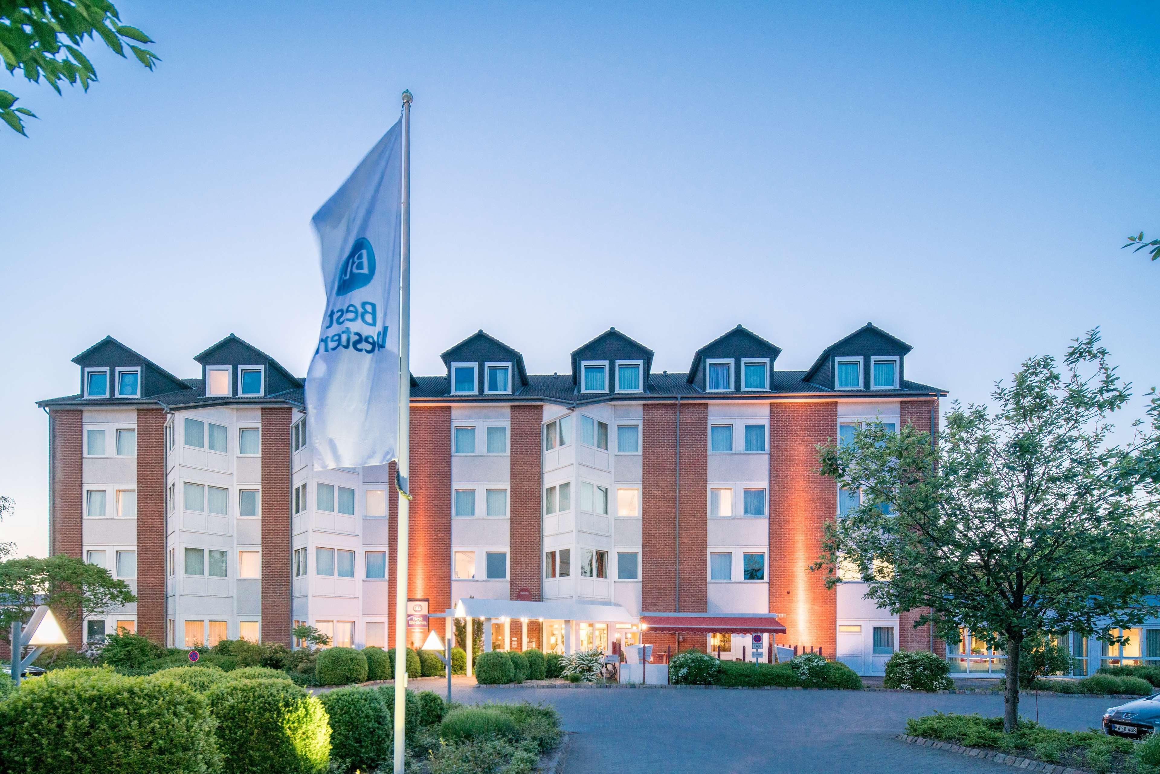 Best Western Hotel Prisma Neumünster Exterior foto